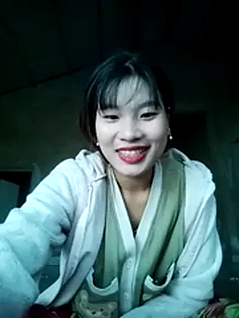 Snapshot of sukanaka99 chatting on 11-28-25, 01:41 sukanaka99 online show from 11-28-25, 01:41