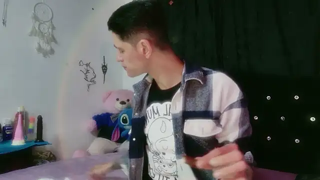 Tyler cat online show from 02-02-26, 02:49