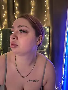 Snapshot of KellyMoors chatting on 02-19-26, 01:34 KellyMoors online show from 02-19-26, 01:34