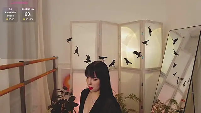 Snapshot of Avelyne_ chatting on 10-27-25, 08:57 Avelyne online show from 10-27-25, 08:57