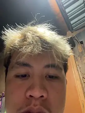 Snapshot of ur_fucking_rolly chatting on 03-16-26, 02:43 ur fucking rolly online show from 03-16-26, 02:43