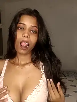 Snapshot of zoya_your chatting on 10-09-25, 02:48 zoya your online show from 10-09-25, 02:48