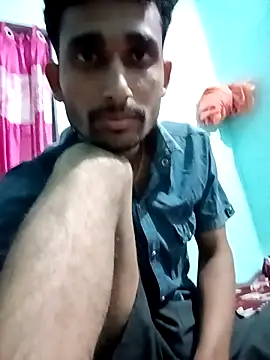 Snapshot of EmotionalOpenair55 chatting on 10-31-25, 12:28 EmotionalOpenair55 online show from 10-31-25, 12:28