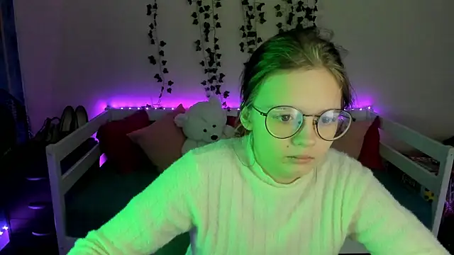 shy elina01 online show from 10-25-25, 10:12