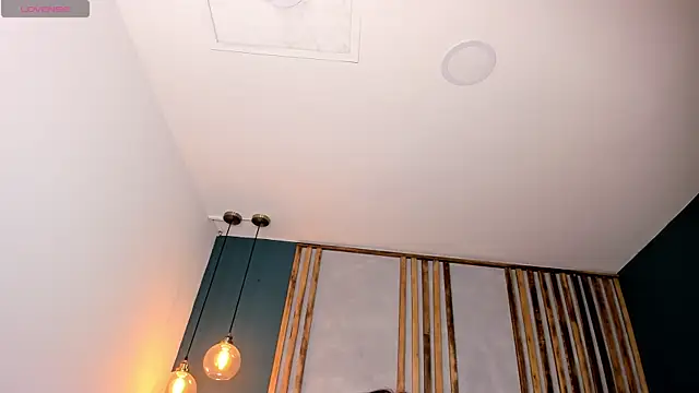 Ana coral online show from 11-10-25, 04:00