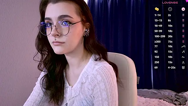 Snapshot of ElizabethMilller_ chatting on 07-07-26, 02:03 ElizabethMilller online show from 07-07-26, 02:03