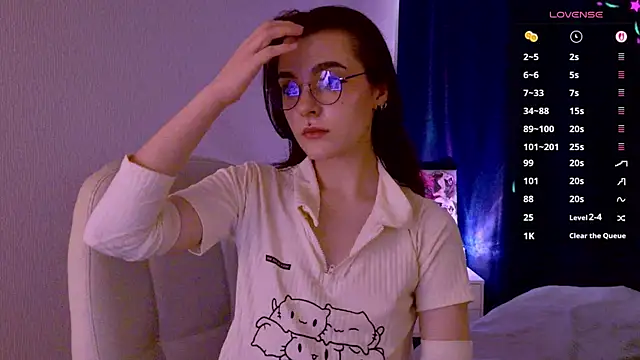 Snapshot of ElizabethMilller_ chatting on 07-12-26, 01:07 ElizabethMilller online show from 07-12-26, 01:07