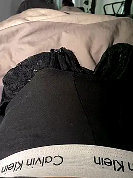 Snapshot of BBC_05_01 chatting on 10-07-25, 02:25 BBC 05 01 online show from 10-07-25, 02:25