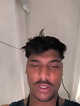 Snapshot of honestbbadboy chatting on 10-24-25, 03:03 honestbbadboy online show from 10-24-25, 03:03