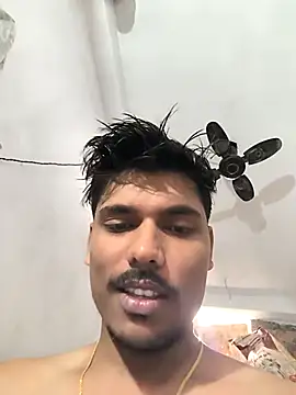 Snapshot of honestbbadboy chatting on 10-29-25, 04:26 honestbbadboy online show from 10-29-25, 04:26