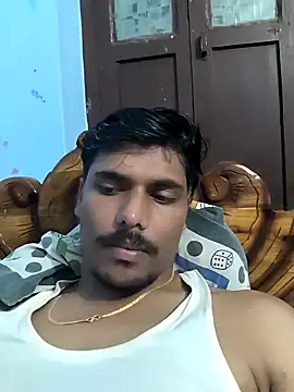 Snapshot of honestbbadboy chatting on 11-05-25, 12:05 honestbbadboy online show from 11-05-25, 12:05