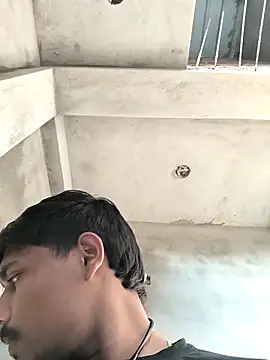 Snapshot of honestbbadboy chatting on 11-06-25, 02:01 honestbbadboy online show from 11-06-25, 02:01