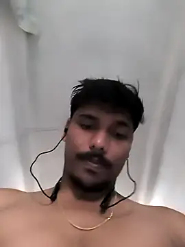 Snapshot of honestbbadboy chatting on 11-07-25, 06:57 honestbbadboy online show from 11-07-25, 06:57