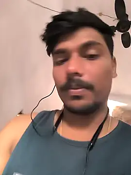 Snapshot of honestbbadboy chatting on 11-13-25, 06:56 honestbbadboy online show from 11-13-25, 06:56