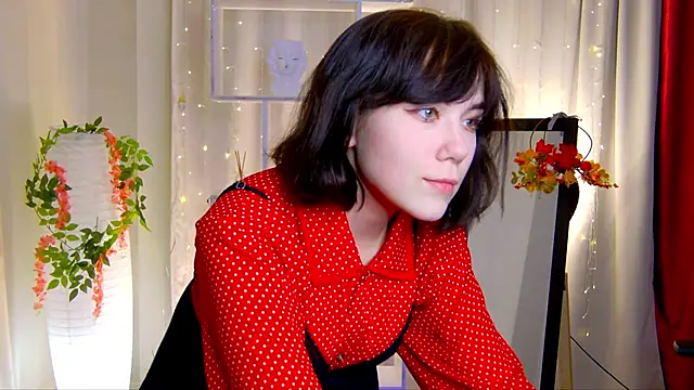 Kelly foox online show from 10-31-25, 09:43