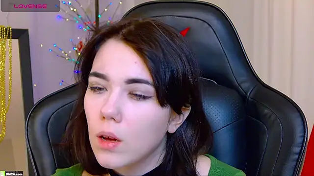 Snapshot of Kelly_foox chatting on 12-16-25, 09:47 Kelly foox online show from 12-16-25, 09:47