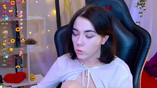 Snapshot of Kelly_foox chatting on 12-20-25, 12:01 Kelly foox online show from 12-20-25, 12:01