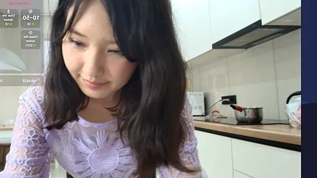 Snapshot of angel_soo chatting on 07-13-26, 01:58 angel soo online show from 07-13-26, 01:58