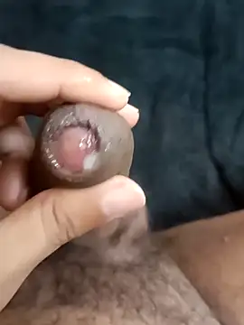 Elegant Guy online show from 11-17-25, 11:16