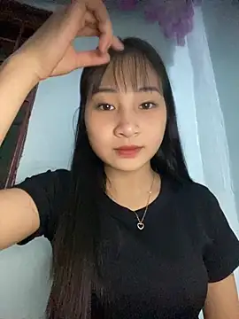 banlinh004 online show from 10-18-25, 02:18