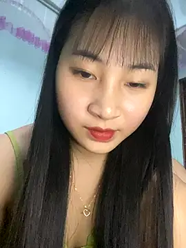 banlinh004 online show from 11-07-25, 03:23