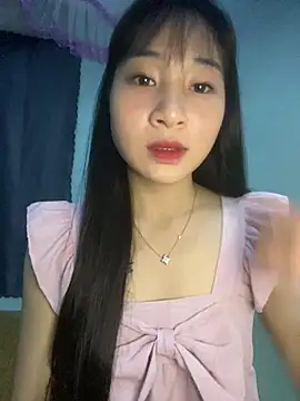Snapshot of banlinh004 chatting on 06-29-26, 03:01 banlinh004 online show from 06-29-26, 03:01