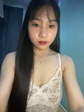 Snapshot of banlinh004 chatting on 07-02-26, 03:17 banlinh004 online show from 07-02-26, 03:17