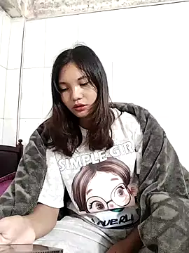 Mit-thi123 online show from 11-06-25, 02:45