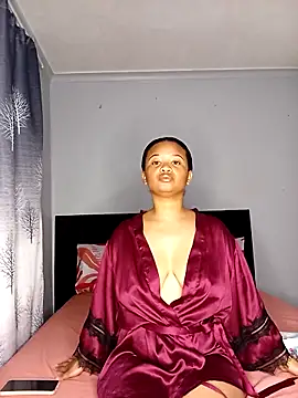 Sultrytits6 online show from 11-08-25, 06:51