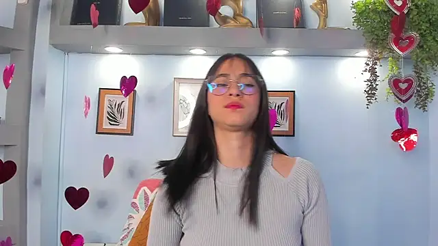 Alana Martinez  online show from 02-09-26, 12:31