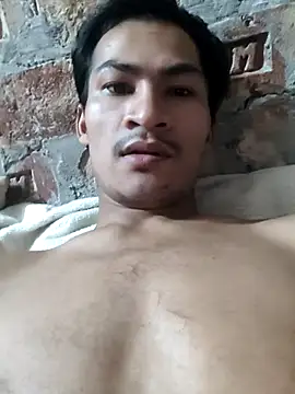Snapshot of sunny5092 chatting on 10-15-25, 04:29 sunny5092 online show from 10-15-25, 04:29
