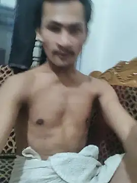 sunny5092 online show from 11-04-25, 05:45