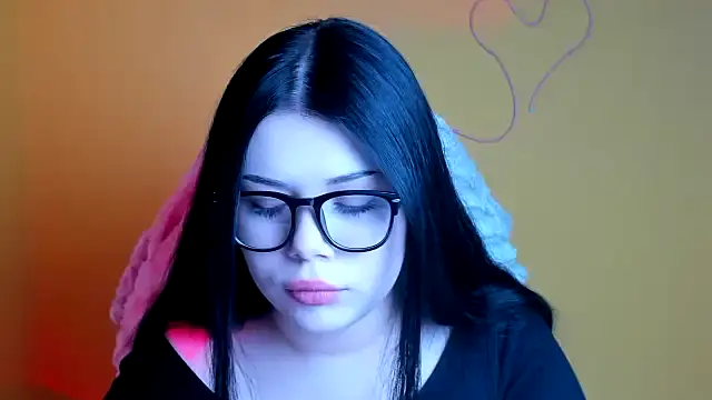 Mona Esty online show from 11-13-25, 12:37