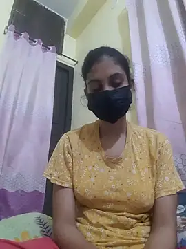 Snapshot of teen_girl_07 chatting on 10-12-25, 06:07 teen girl 07 online show from 10-12-25, 06:07