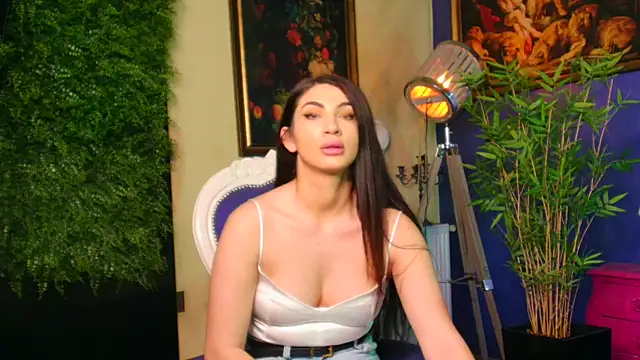 Snapshot of nicolepalmer chatting on 10-14-25, 05:36 nicolepalmer online show from 10-14-25, 05:36