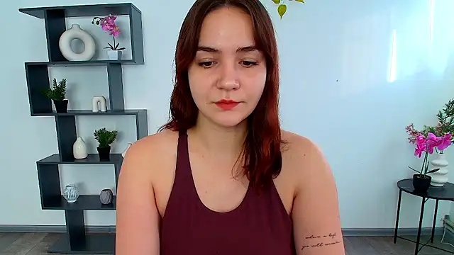 OliviaMontgommery online show from 11-12-25, 06:14