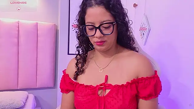 CamilaLevy online show from 04-15-26, 12:23