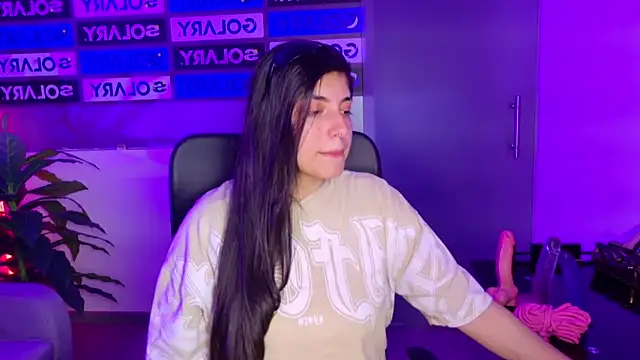 Violetta Swett  online show from 10-25-25, 01:51