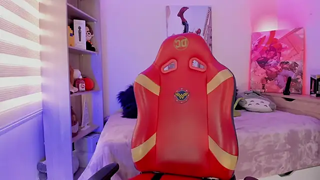 emma soffia online show from 11-24-25, 07:35