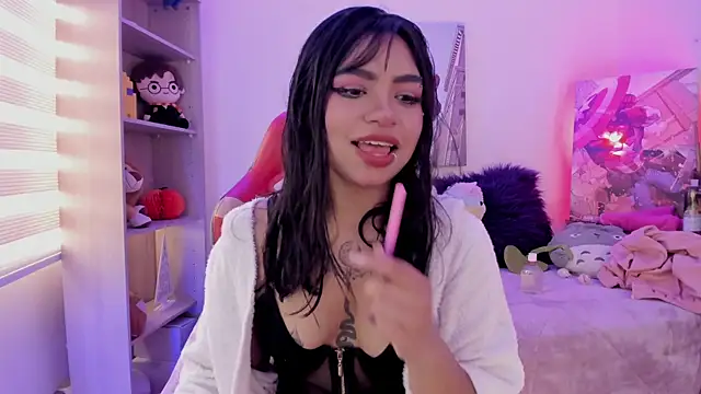 emma soffia online show from 11-28-25, 06:43