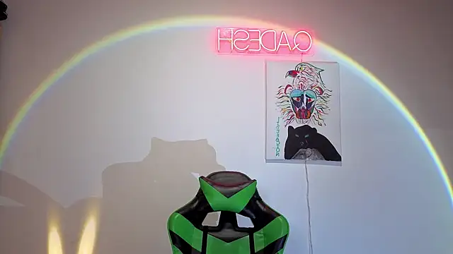 Snapshot of Qadeshoficial chatting on 11-22-25, 10:09 Qadeshoficial online show from 11-22-25, 10:09