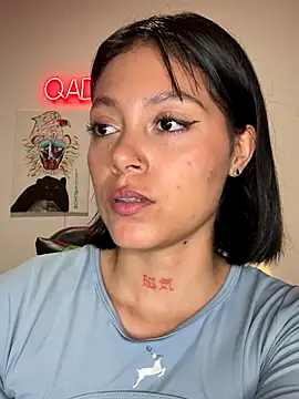 Snapshot of Qadeshoficial chatting on 11-27-25, 09:06 Qadeshoficial online show from 11-27-25, 09:06