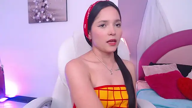 Suzy1  online show from 04-14-26, 07:31