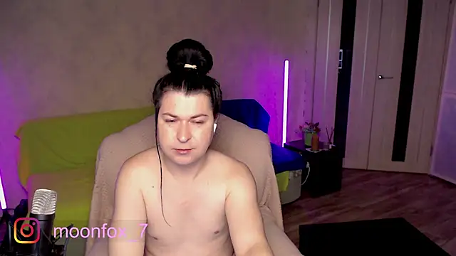 micromouse mo online show from 04-09-26, 11:54