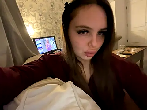 EllaStarrxxx online show from 11-20-25, 12:33