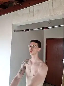 SweetGoodBoy22 online show from 10-06-25, 07:00