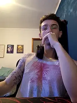 SweetGoodBoy22 online show from 10-08-25, 06:16