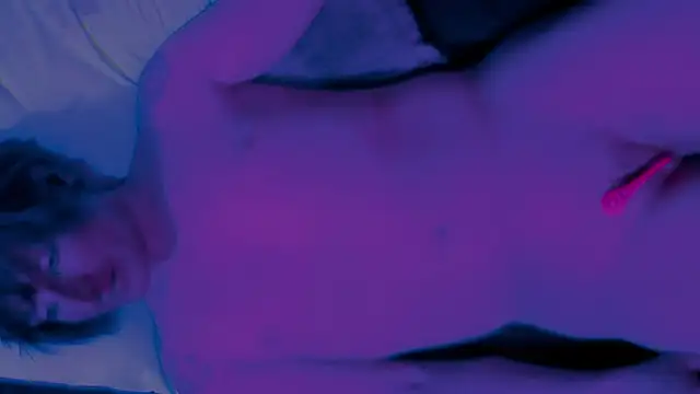 Snapshot of Moonless_Joy chatting on 10-22-25, 12:44 Moonless Joy online show from 10-22-25, 12:44