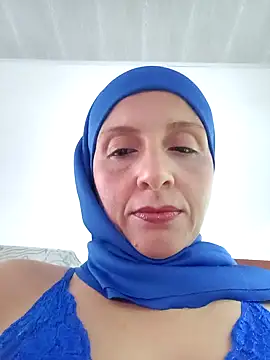 Snapshot of Aafsha_ chatting on 04-23-26, 09:06 Aafsha online show from 04-23-26, 09:06