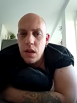 Kobradera1984 online show from 10-13-25, 02:39